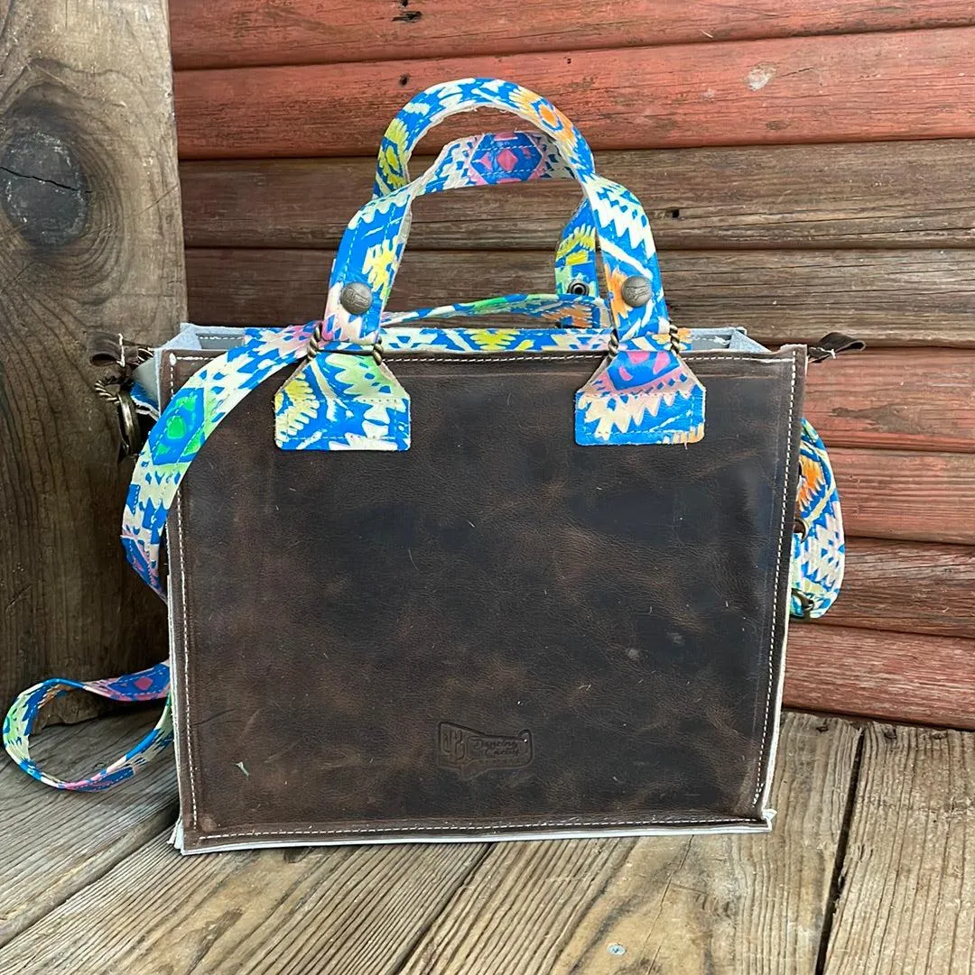 021 Minnie Pearl - Tricolor w/ Neon Trip Aztec