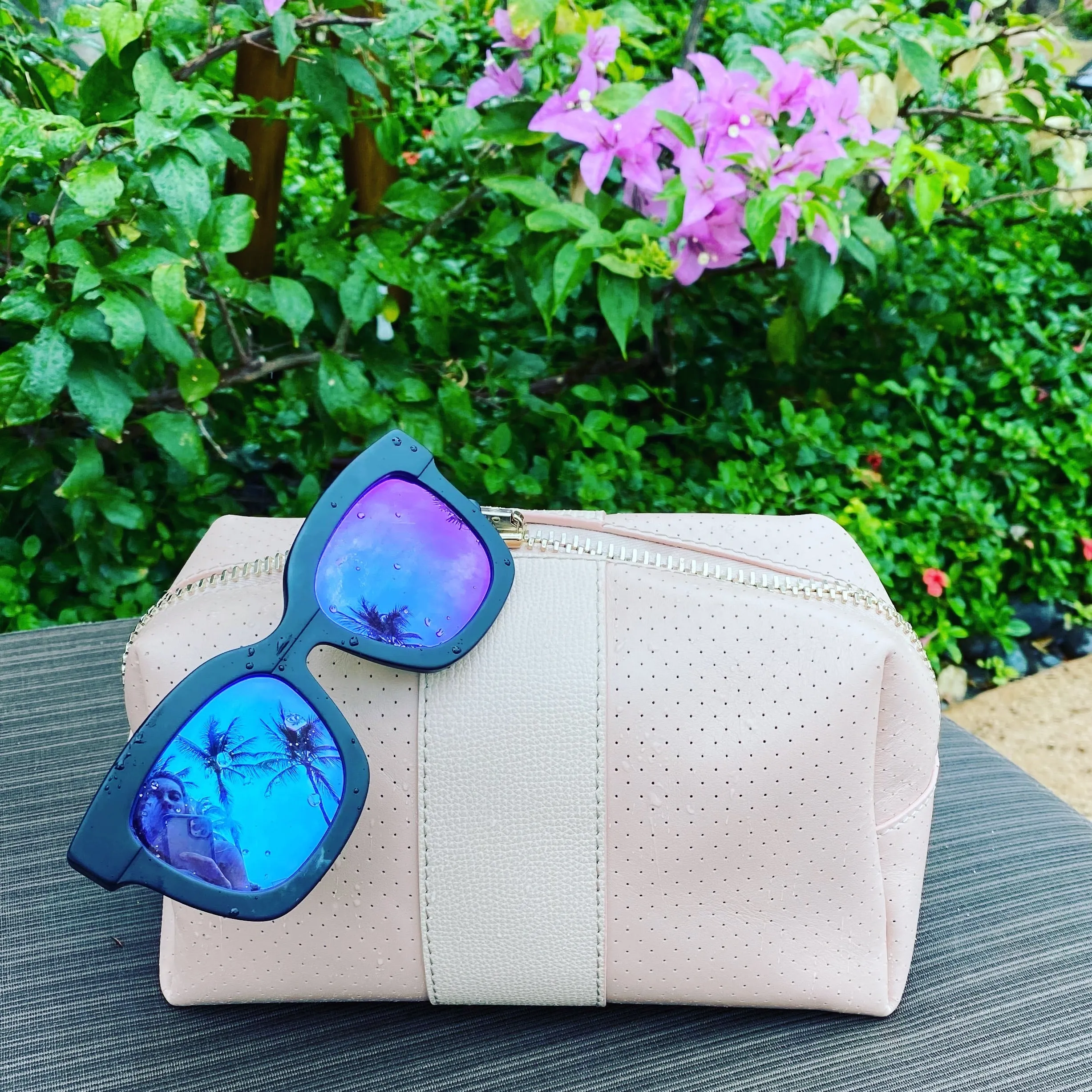 24/7 Bag - White Leather/Gold Zipper