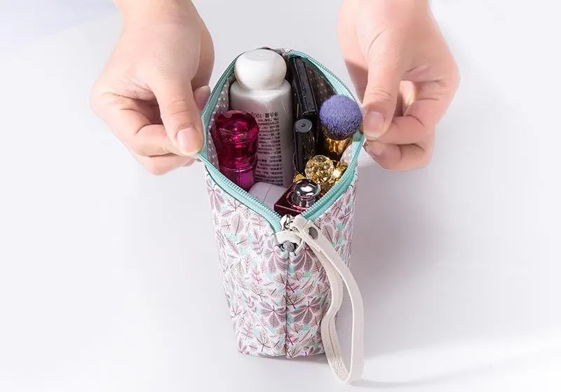 6 Kinds of British Print Makeup Bag
