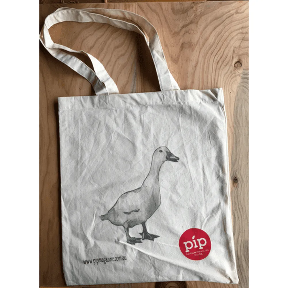 6-Pack Pip Magazine Back Issues 32 through to 26 Plus a Pip Tote Bag