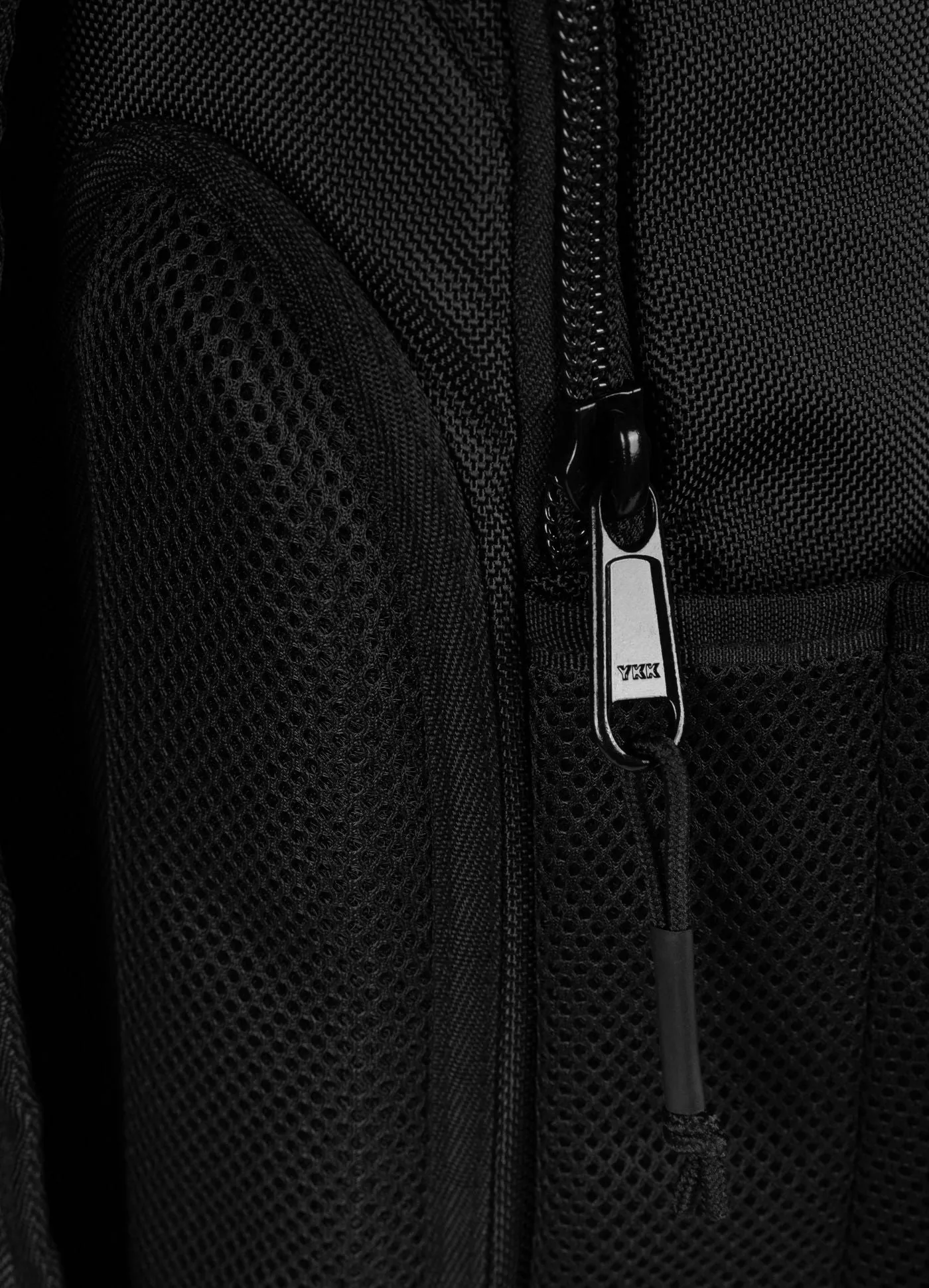 Airway Hilltop II - Black