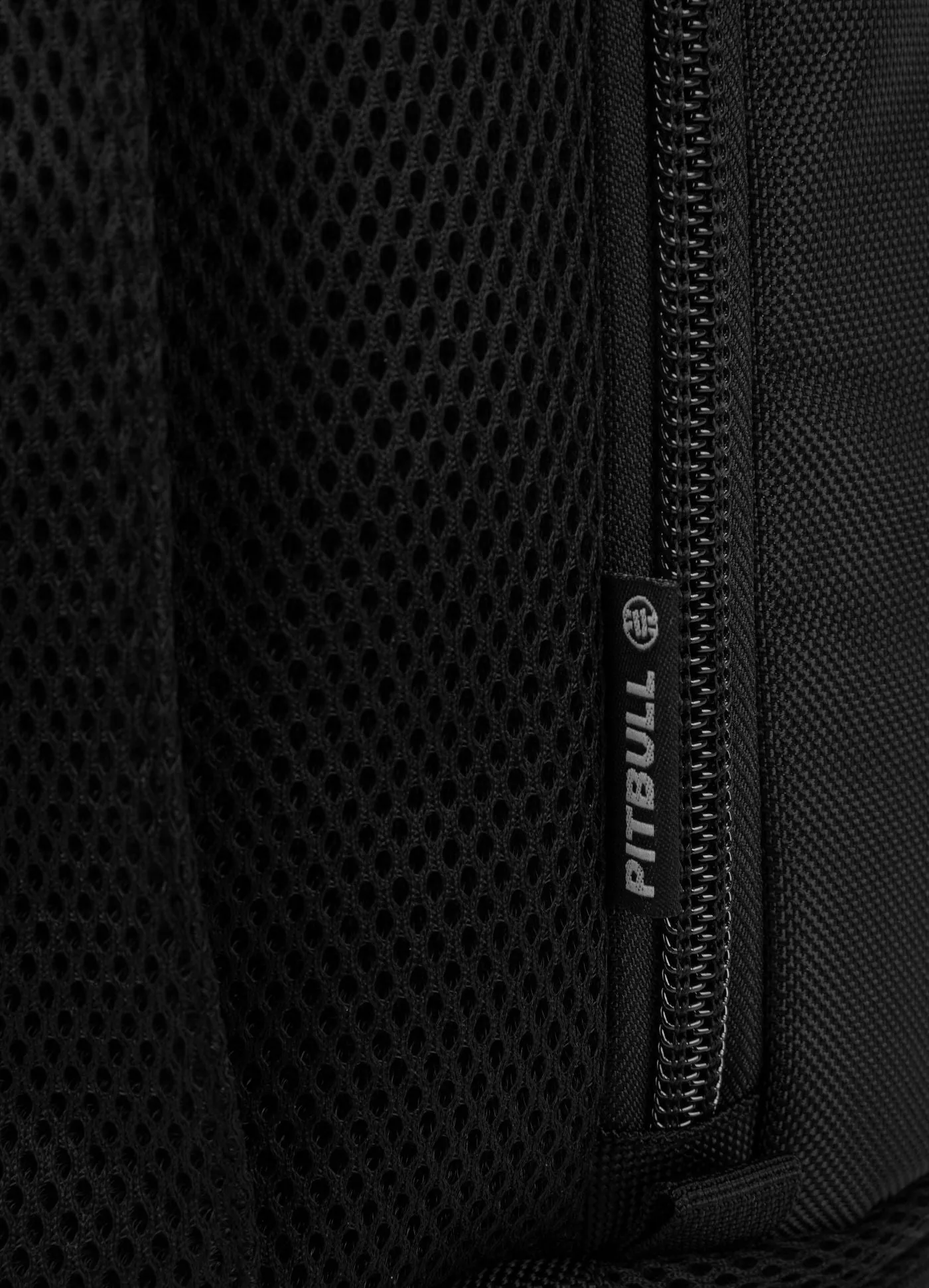 Airway Hilltop II - Black