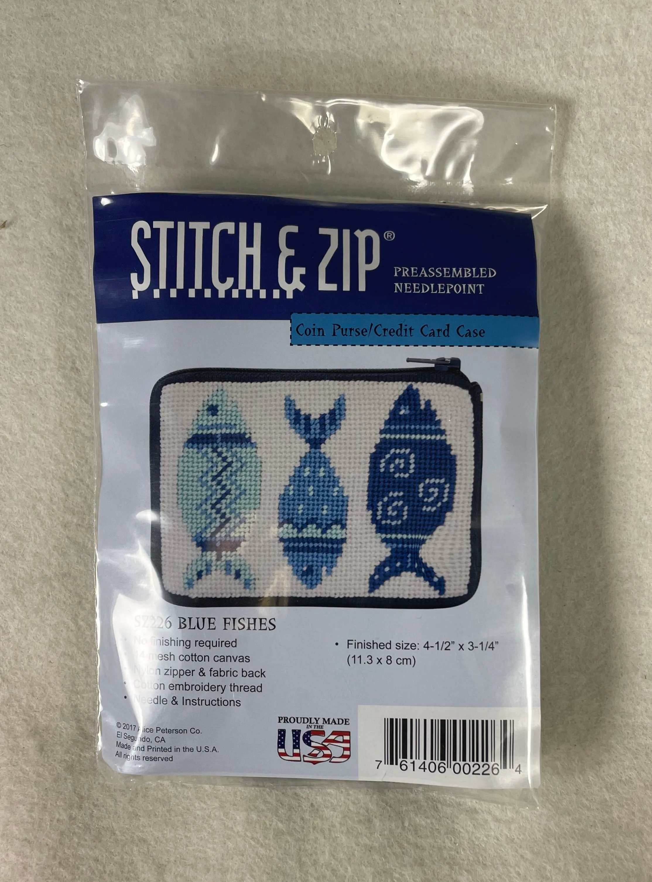 Alice Peterson SZ226 Stitch and Zip Blue Fishes Coin Purse