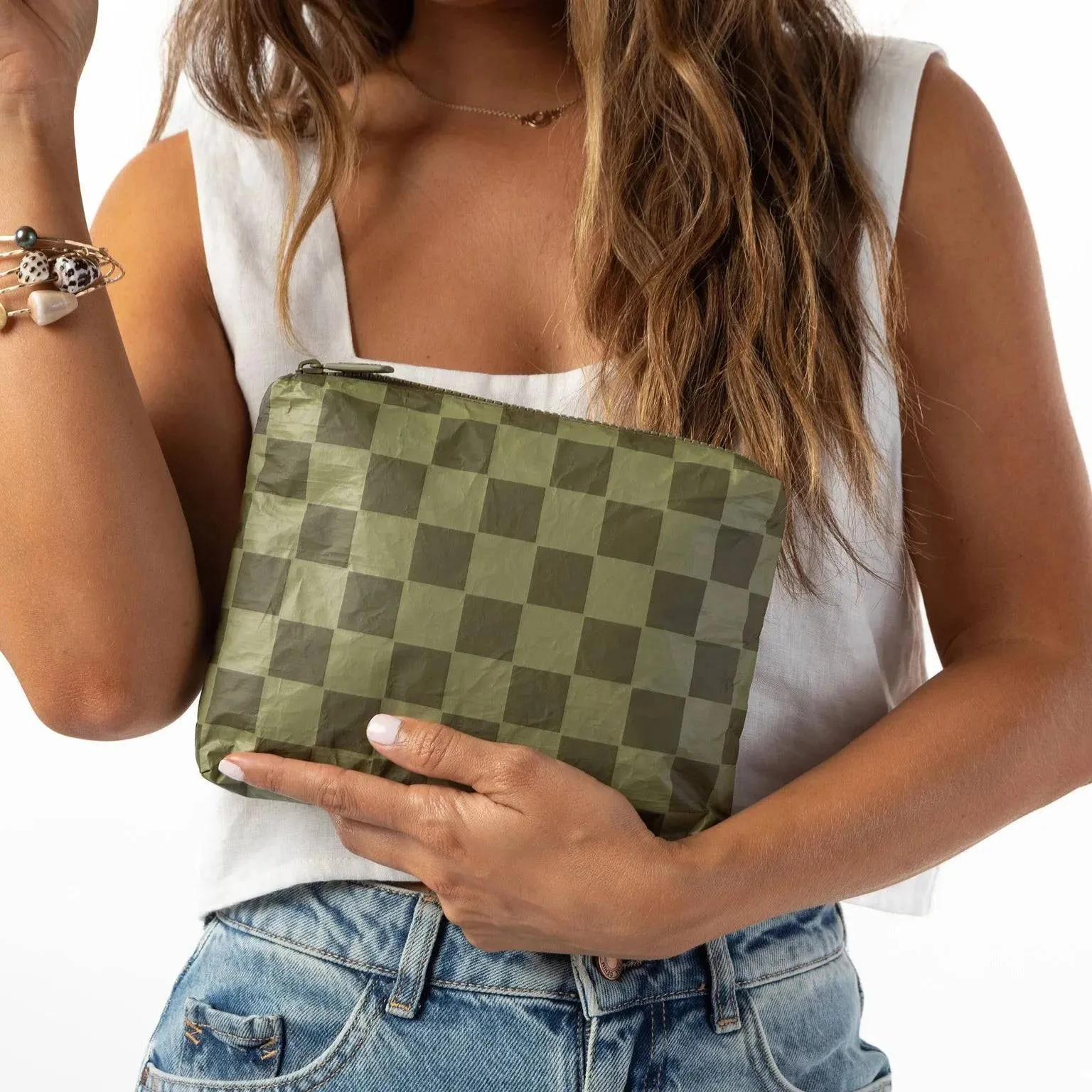 Checkmate Small by Aloha Collection | Limu/Olive