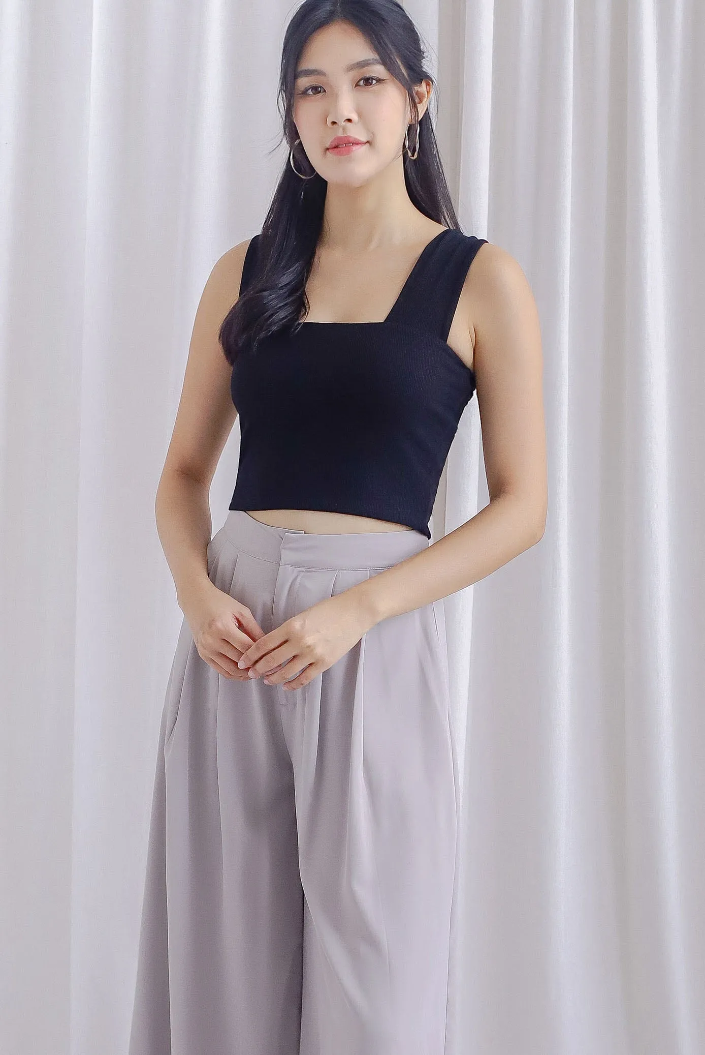 Cherie Padded Two Way Top In Black