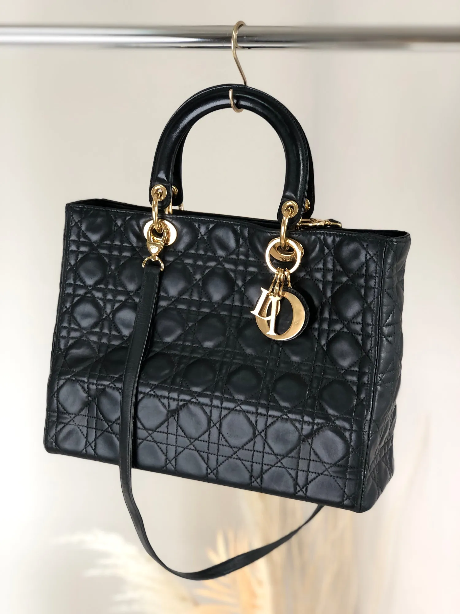 Christian Dior  Cannage CD Logo Charm Leather Two-way Handbag Shoulder bag Black Vintage ycc5cv