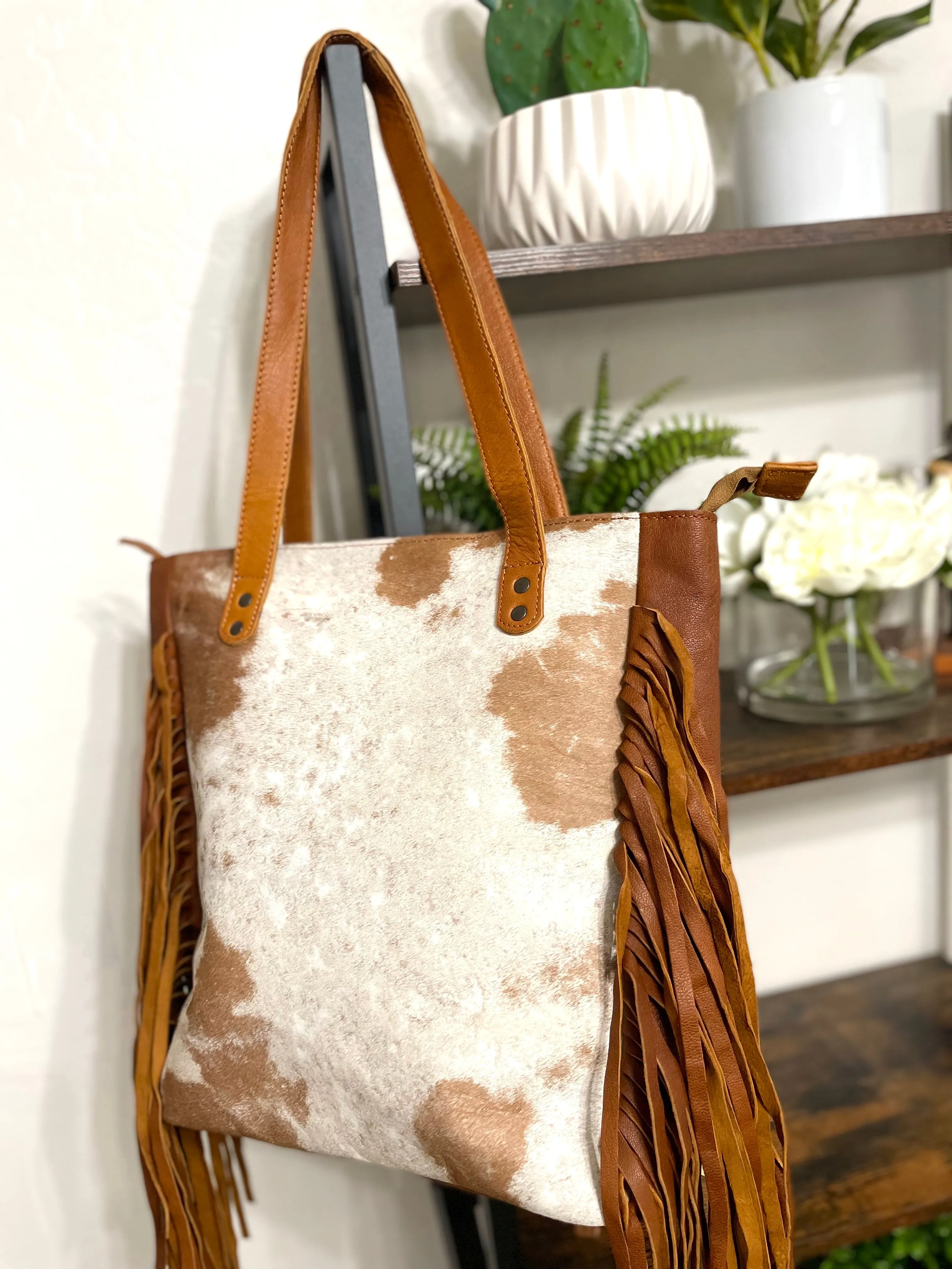 CLEARANCE! Aster Large Hide & Leather Fringe Tote