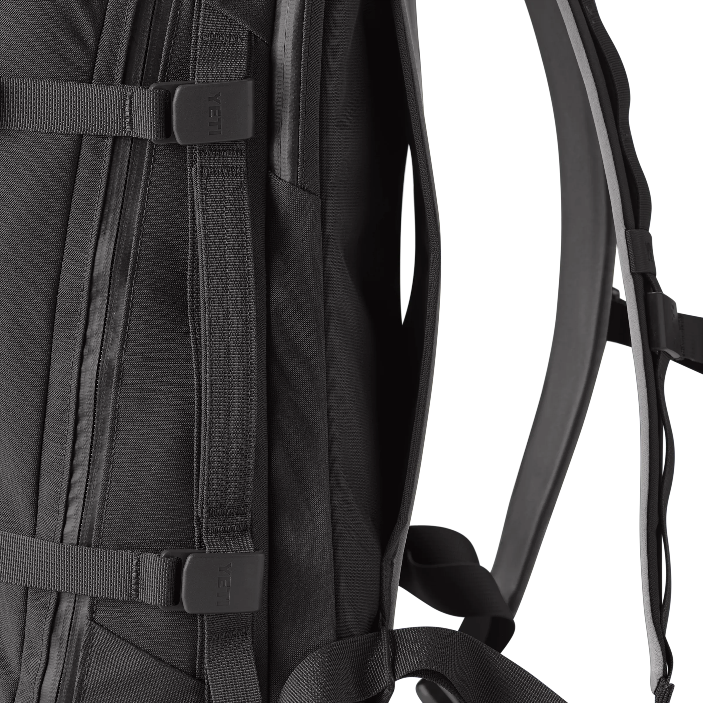 Crossroads® 27L Backpack