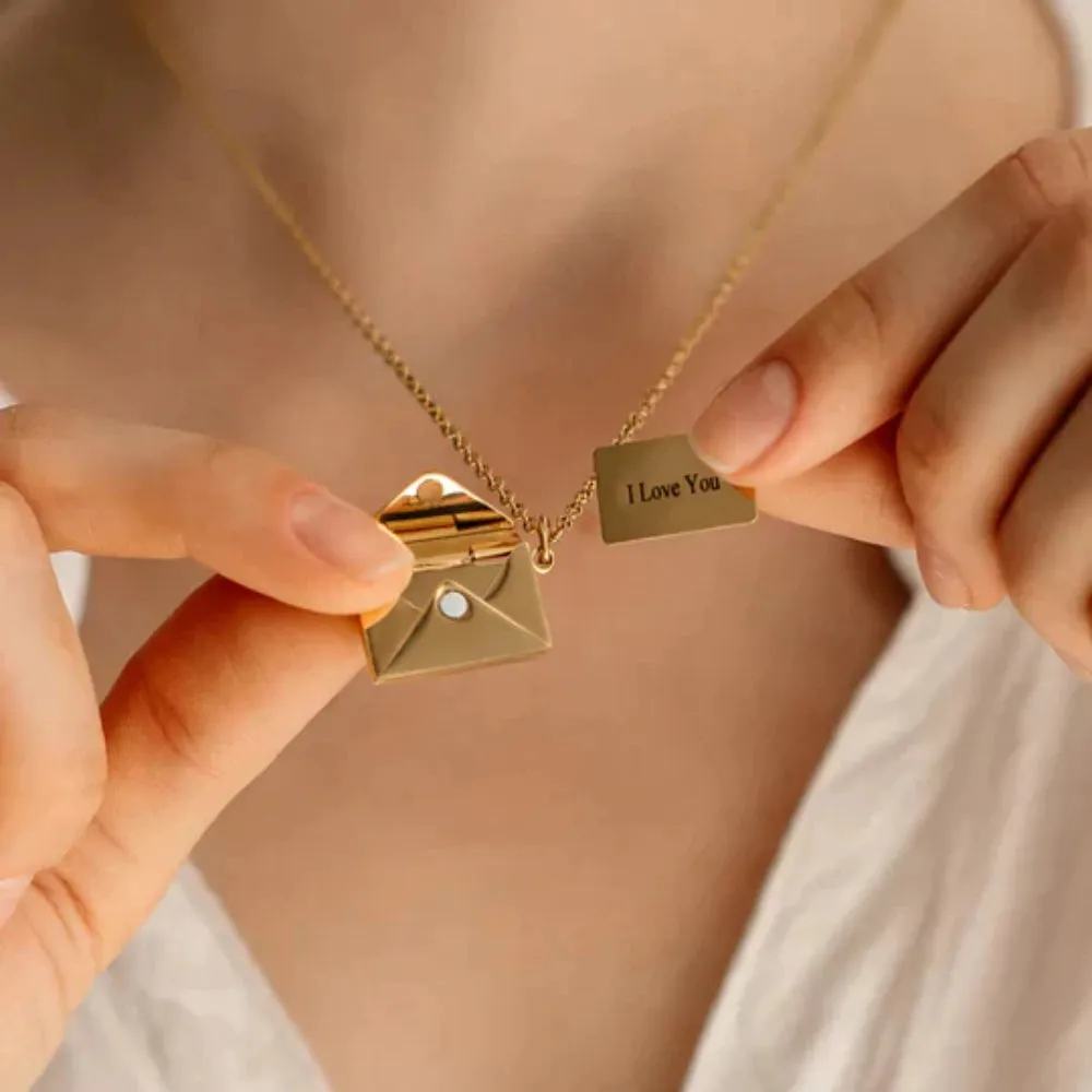 Envelope Design Pendant Necklace