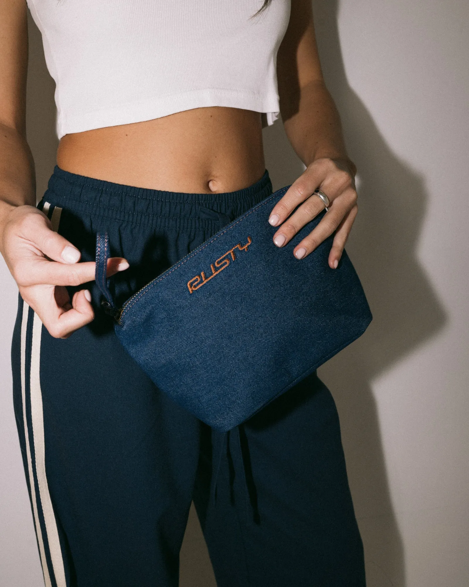 Essentials Pouch