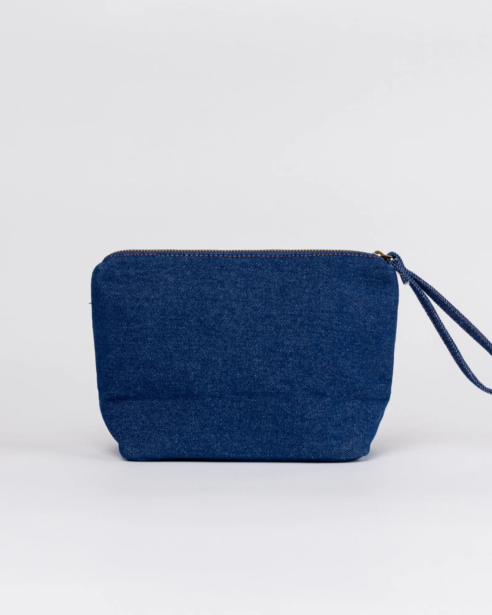 Essentials Pouch