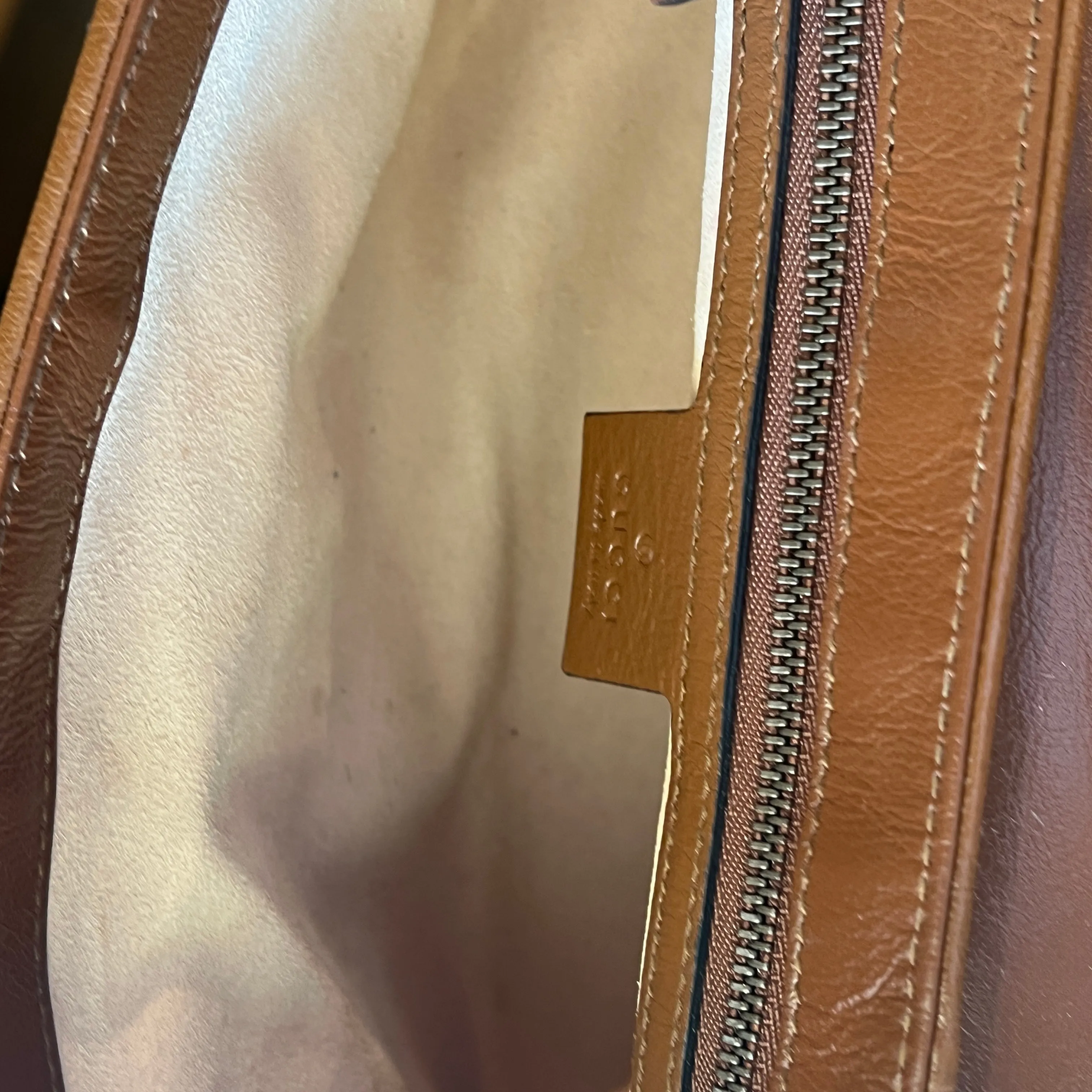 GUCCI Azalea Calfskin Matelasse Diagonal GG Marmont