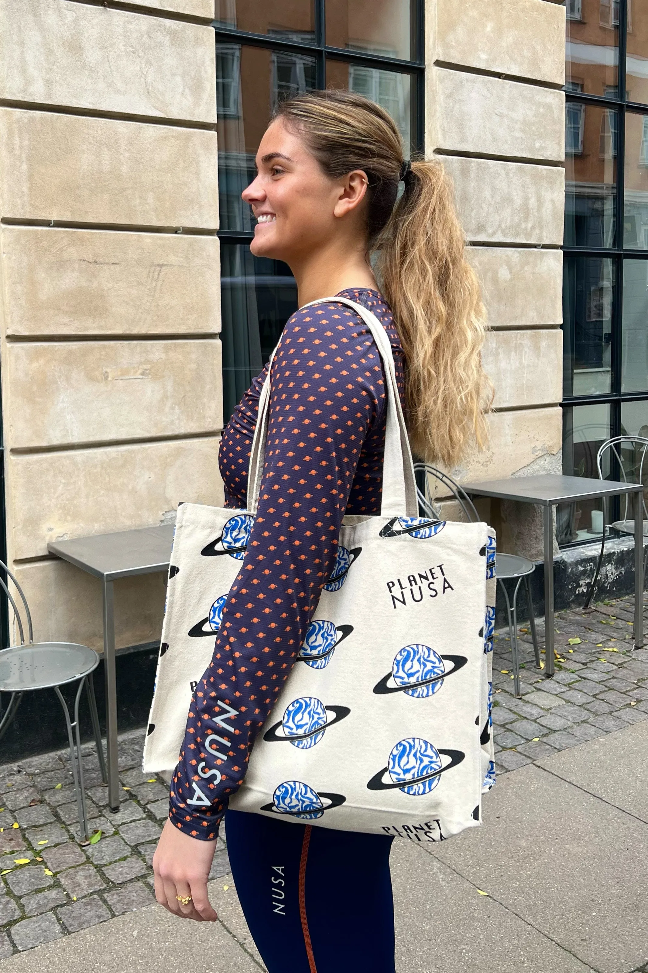 GYM BAG BLUE SWIRLY PLANETS