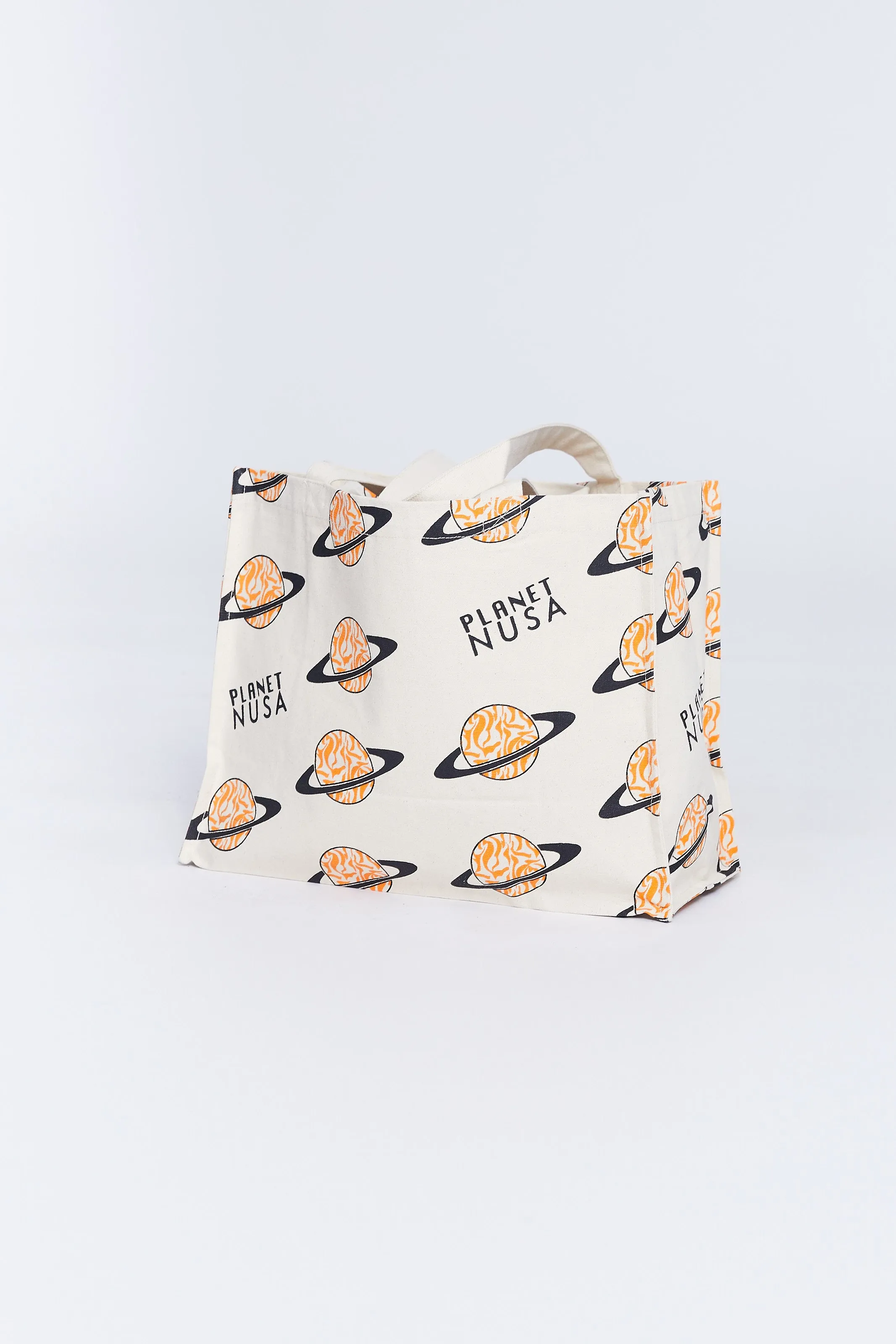 GYM BAG ORANGE SWIRLY PLANETS