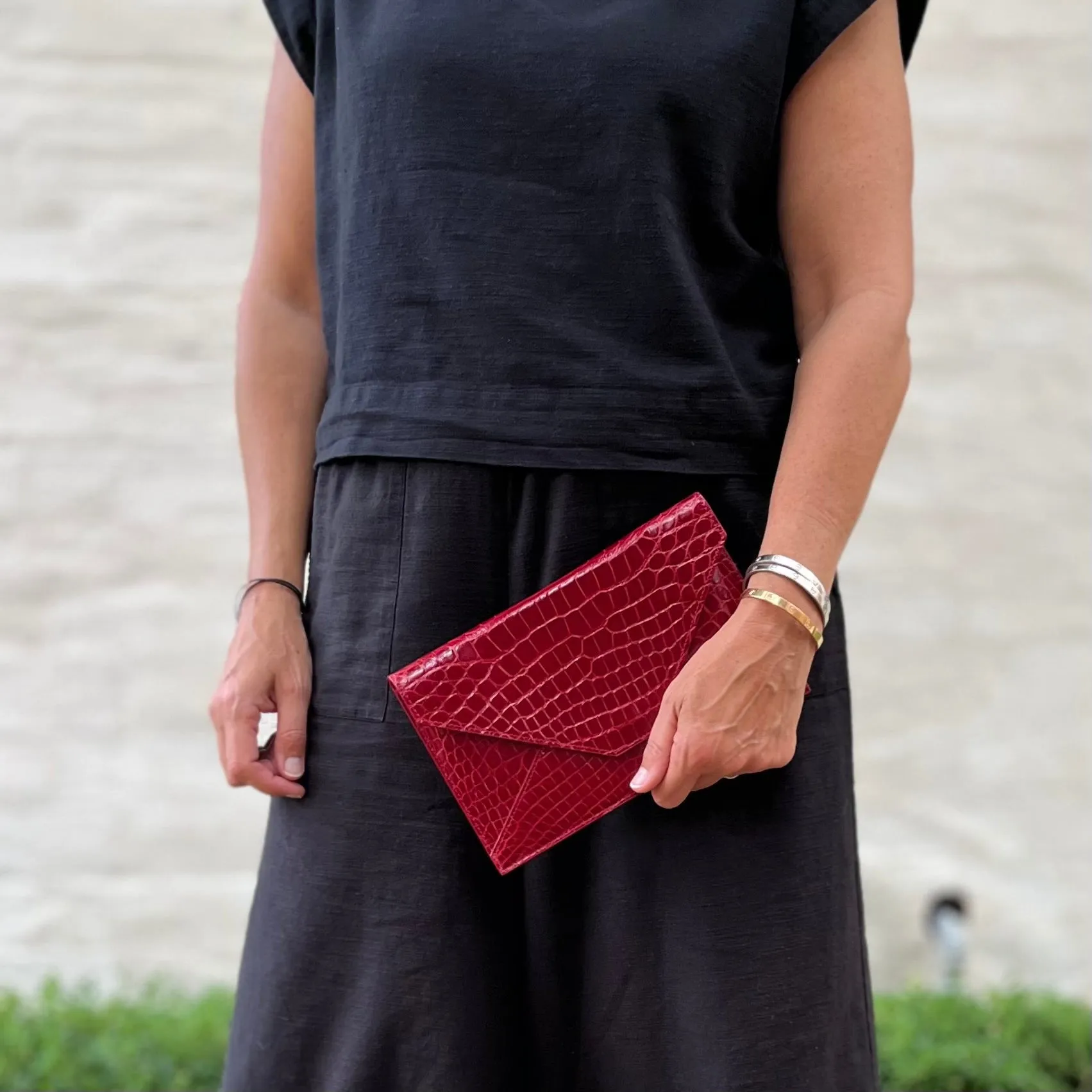 HABIBI CLUTCH - ASSORTED COLORS