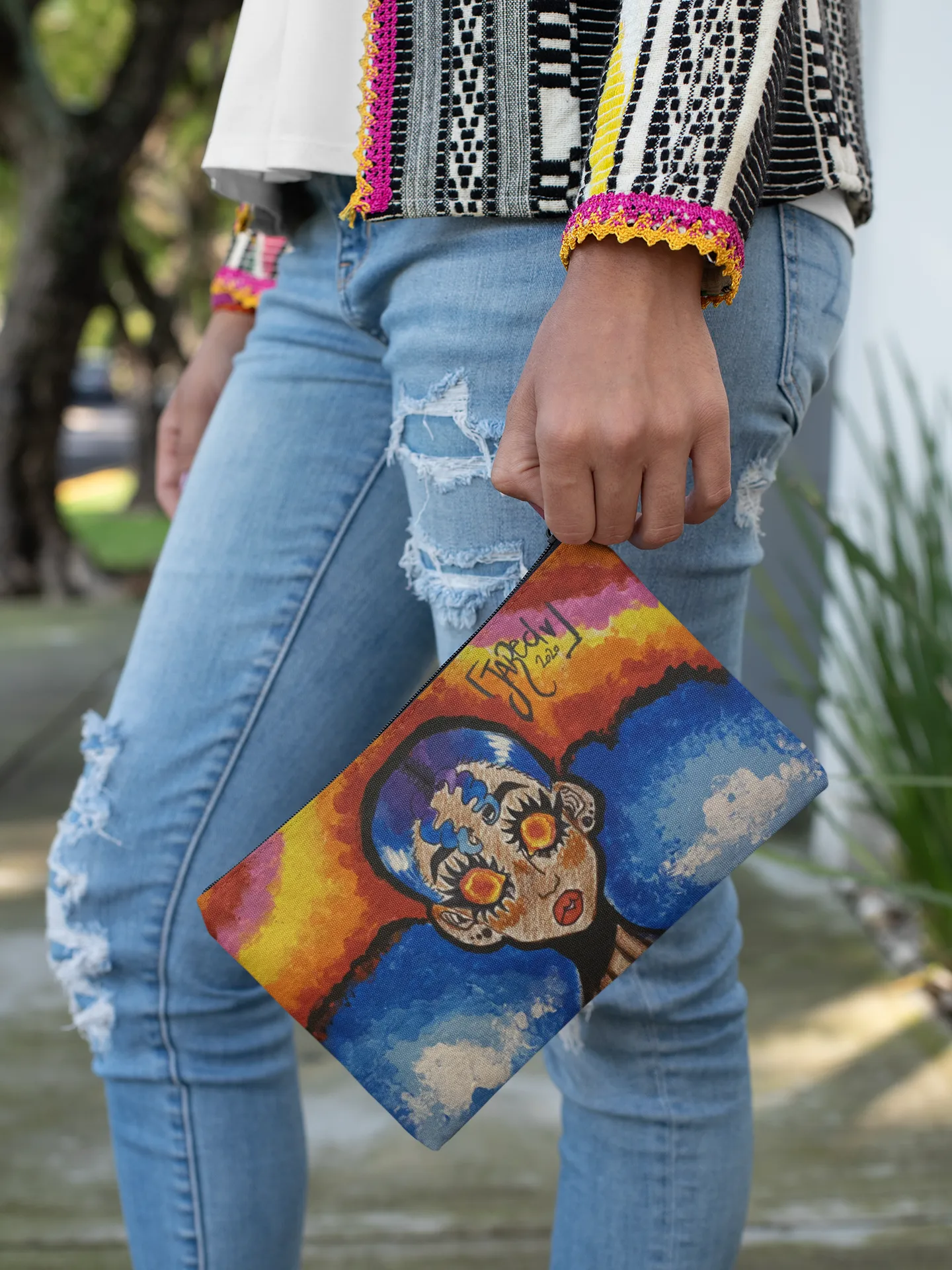 [HEAD IN THE CLOUDS] Accessory Pouch