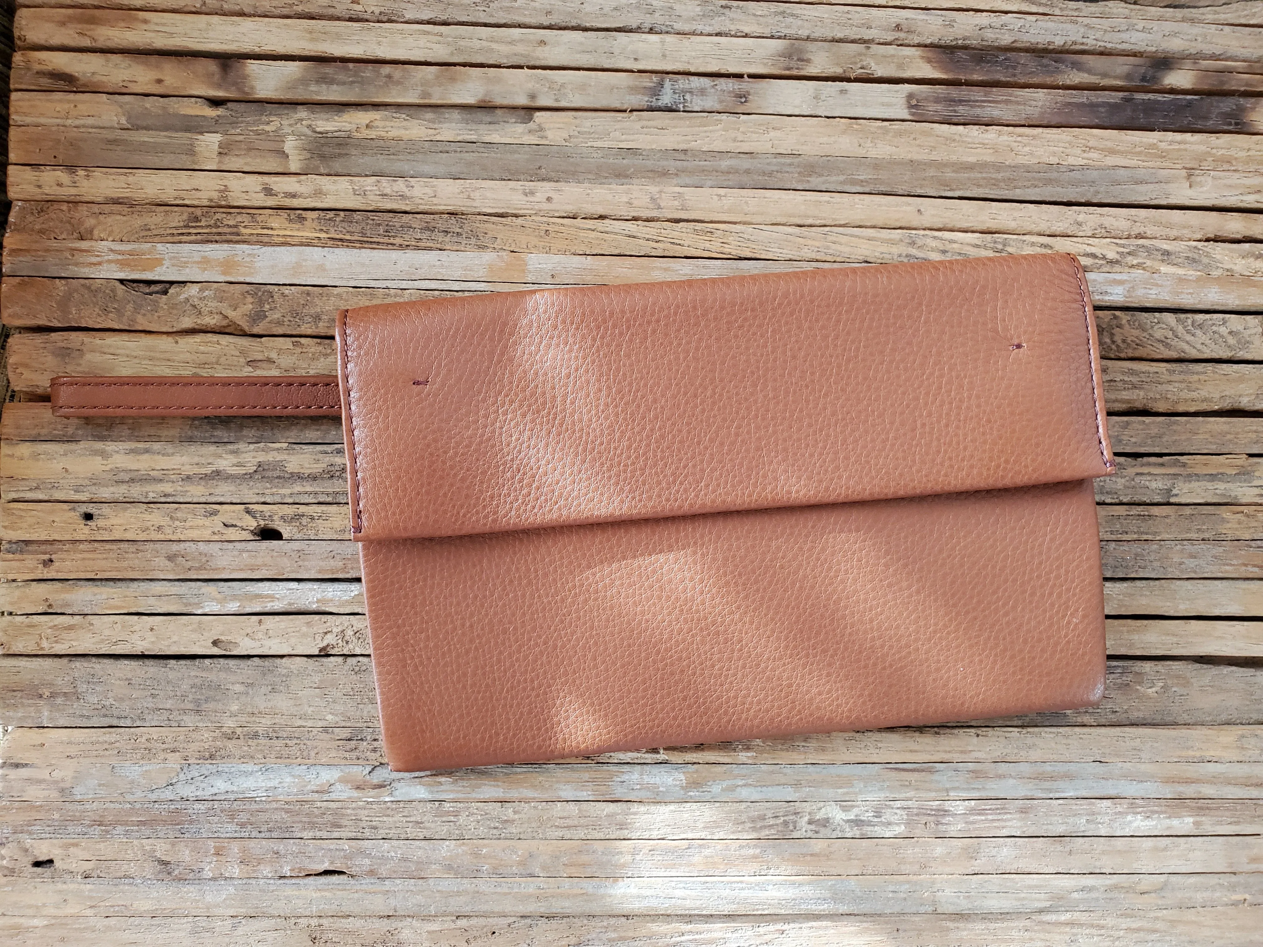 HOBO "Fuse" Wristlet Clutch in Toffee