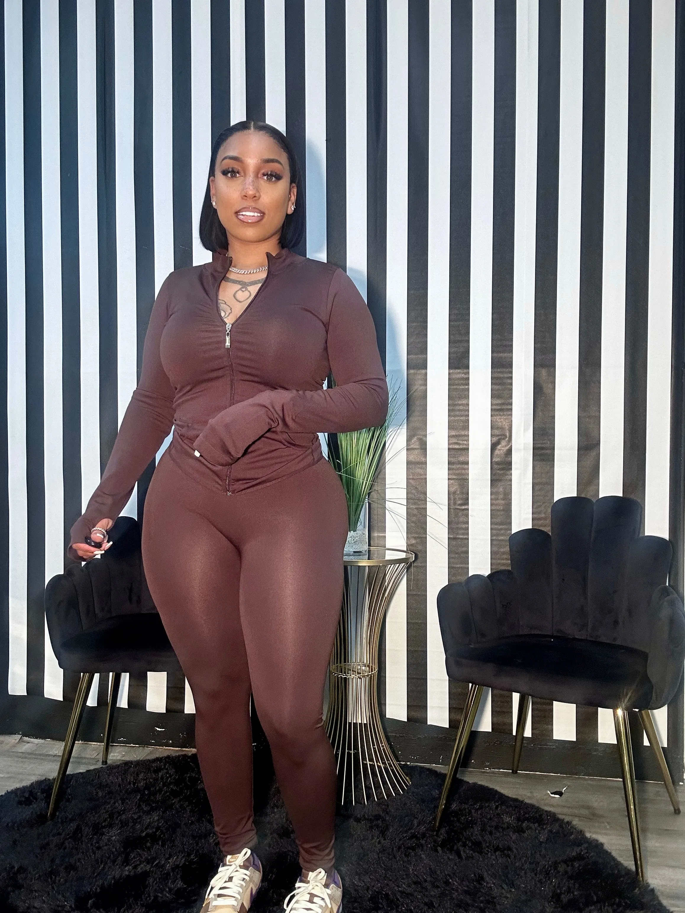 Kim | Set