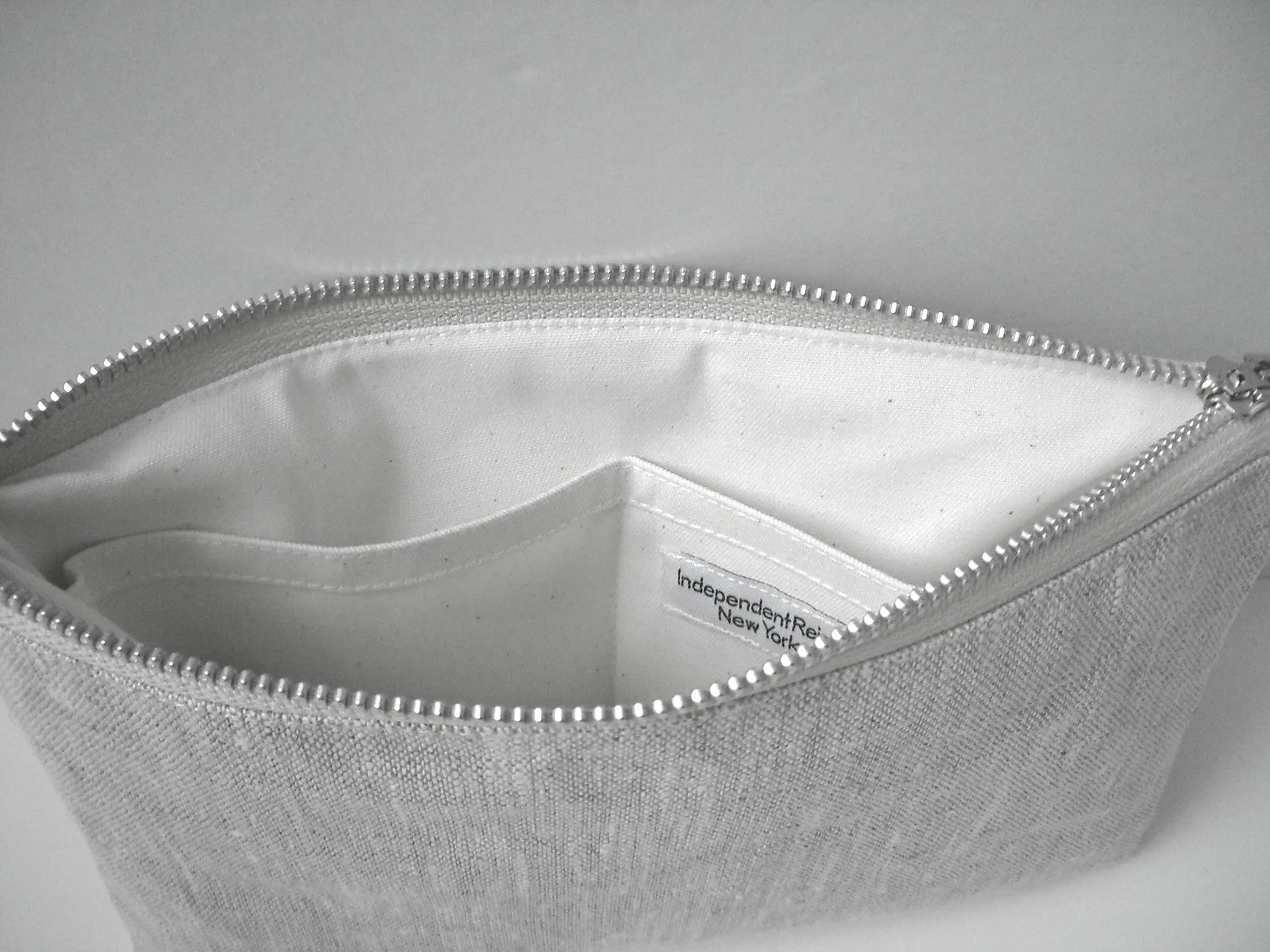Linen Cutch Bag with Eyelet Embroidery