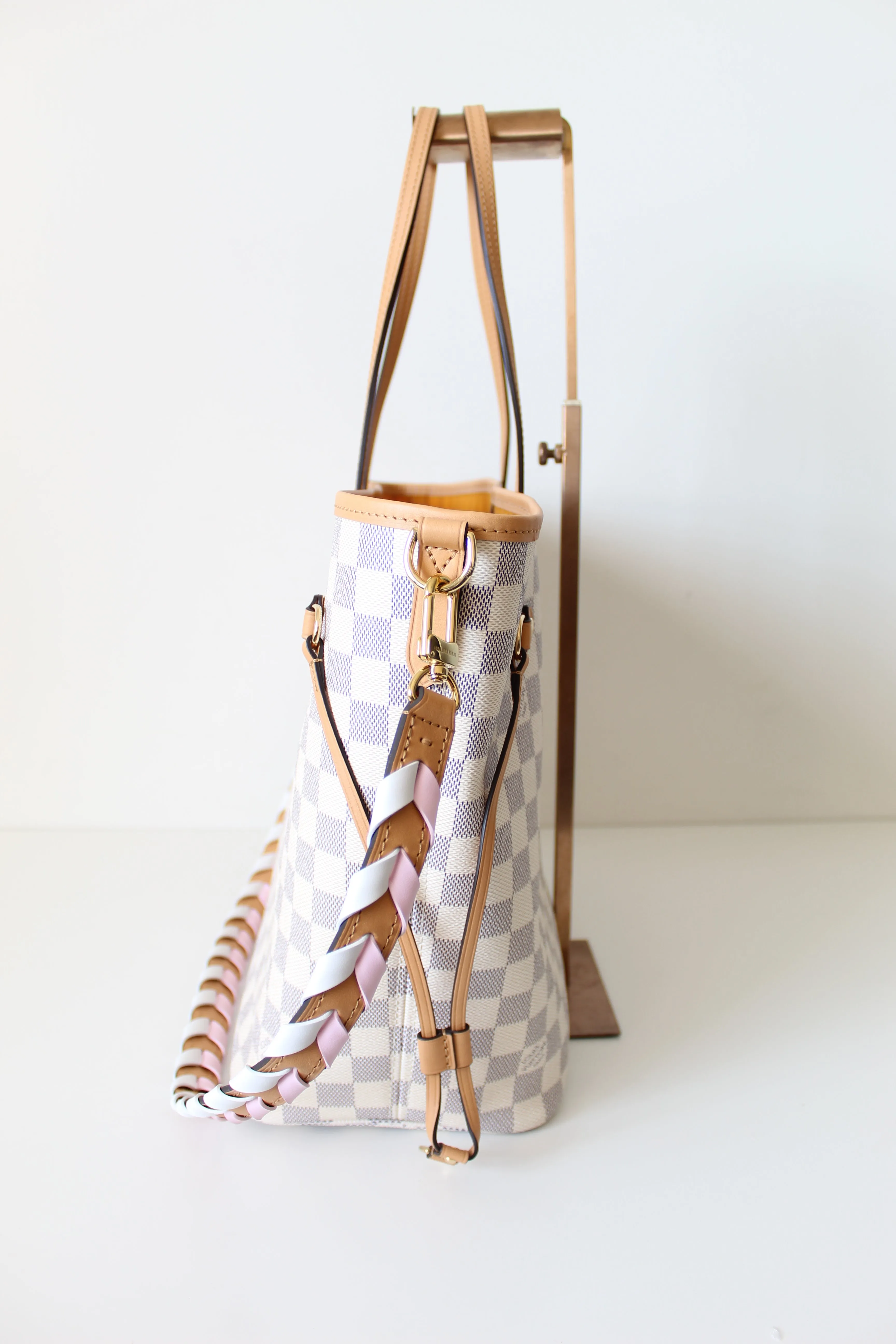 Louis Vuitton Limited Edition Neverfull MM with Strap