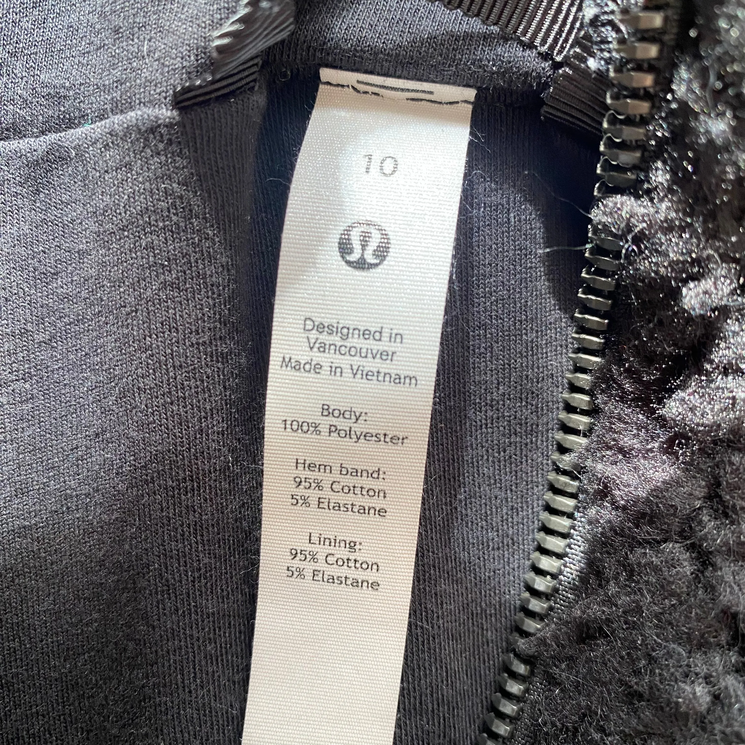 LULULEMON Oh So Sherpa Half Zip Black Size 10