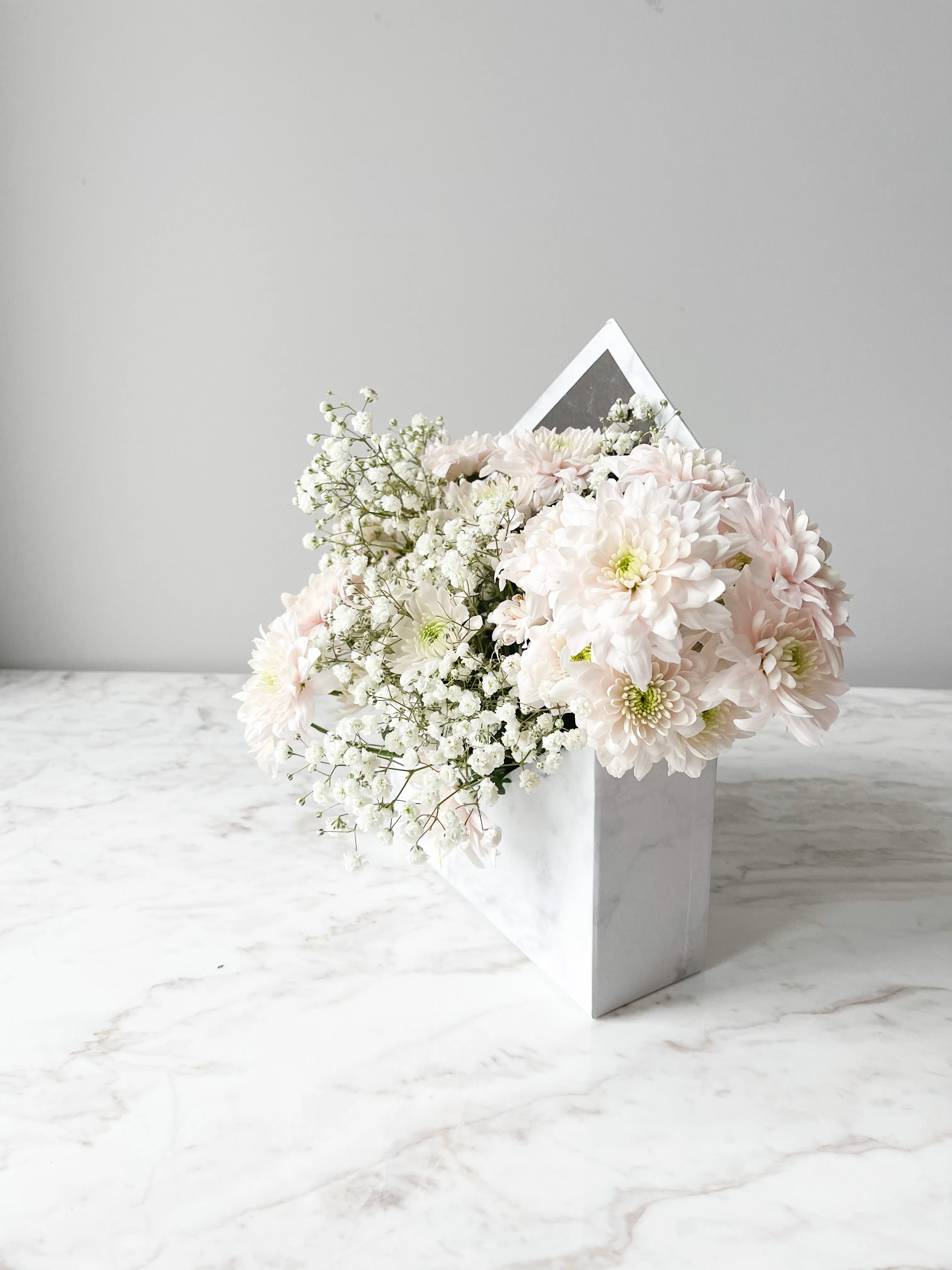 Marble Envelope Shape Flower Box in Variety Color