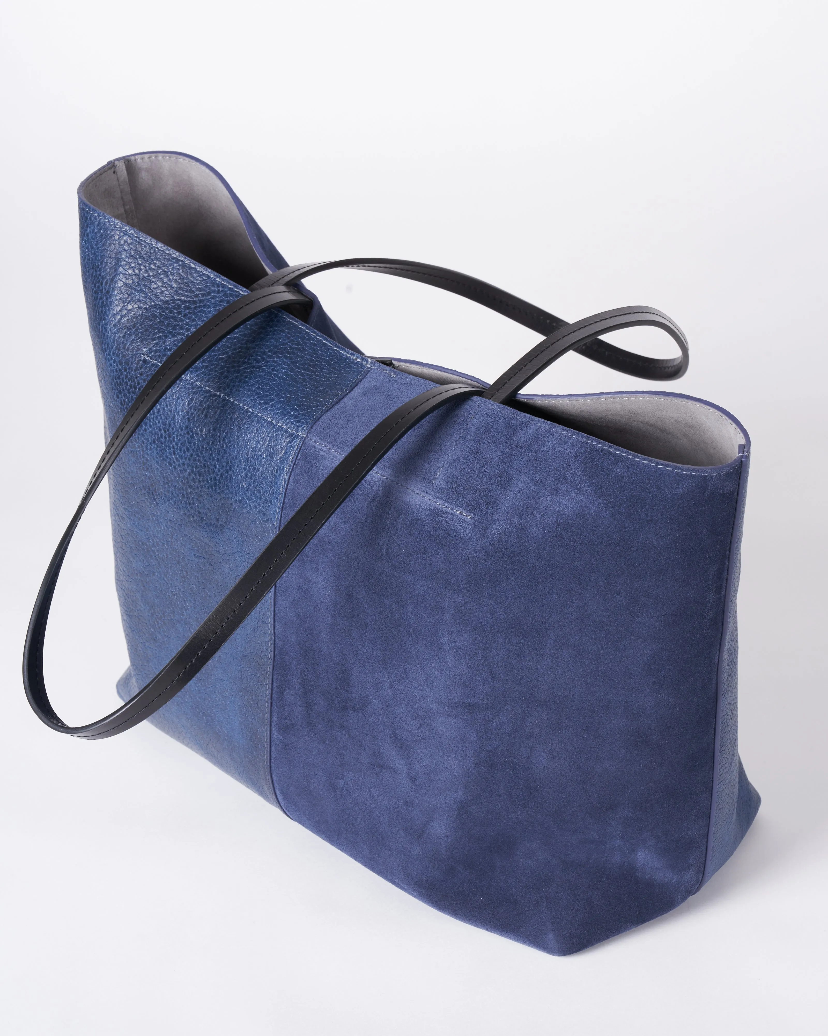 medium essential tote - 2 tone azul
