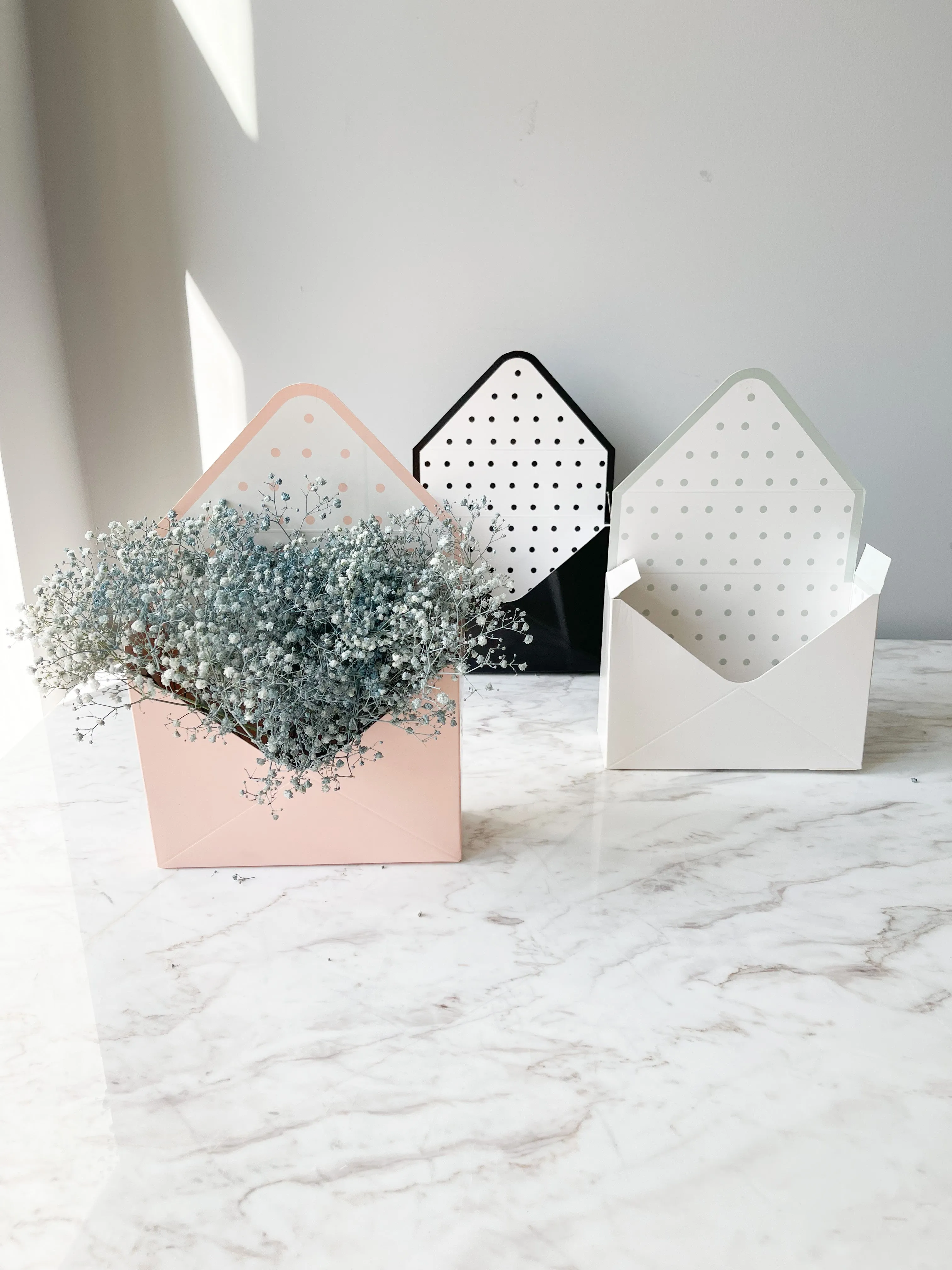 Polka Dot Envelope Shape Flower Box in Variety Color