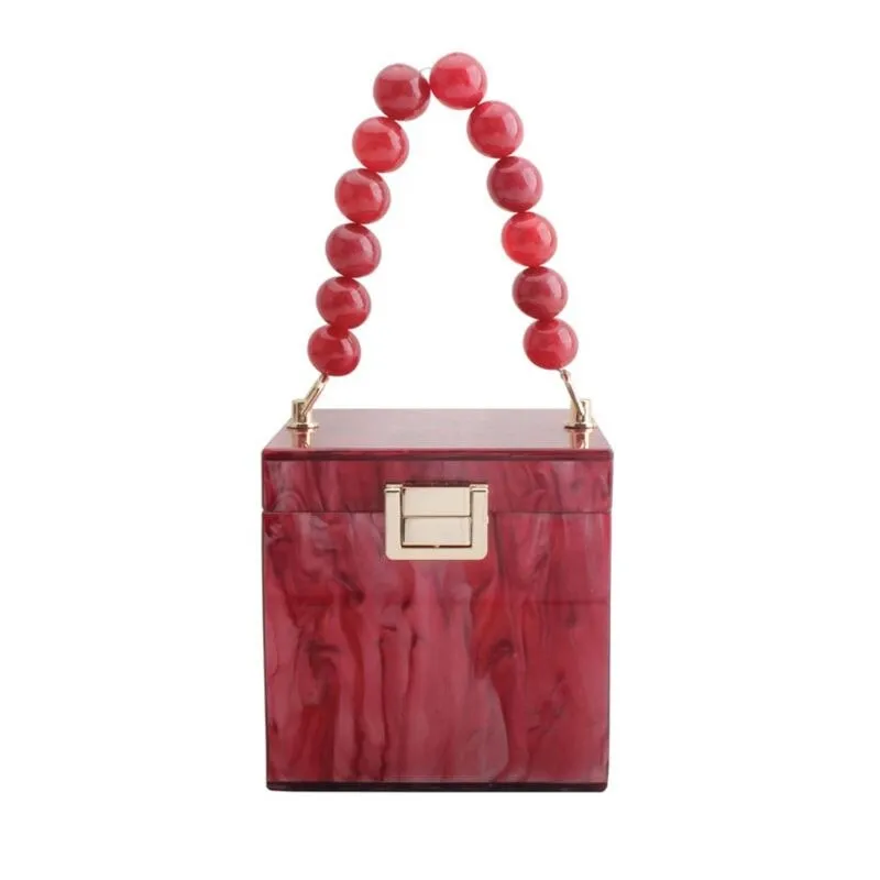 Pretty Pearl Clutch