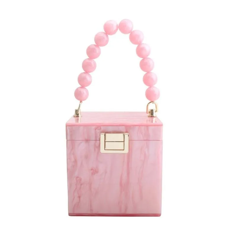 Pretty Pearl Clutch