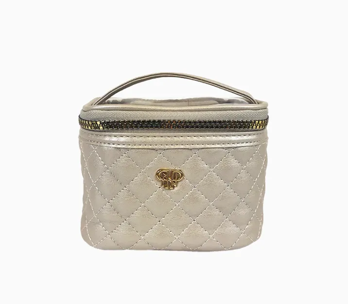 Pursen Getaway Jewelry Case Pearl Quilted