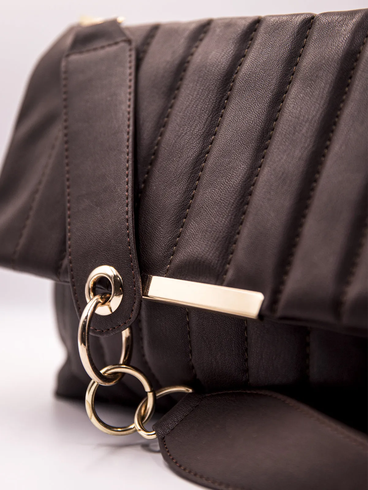 Quilted Pattern Flap Slouch Bag With Link Chain Strap - Dark Brown - FD ⚡