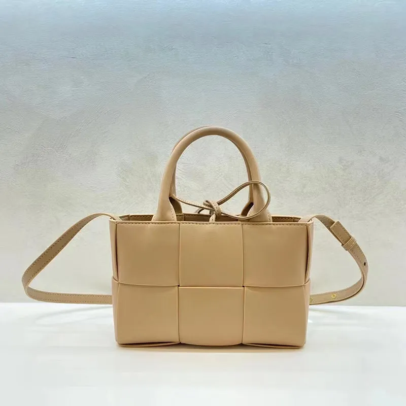 Renee Everyday Woven Tote