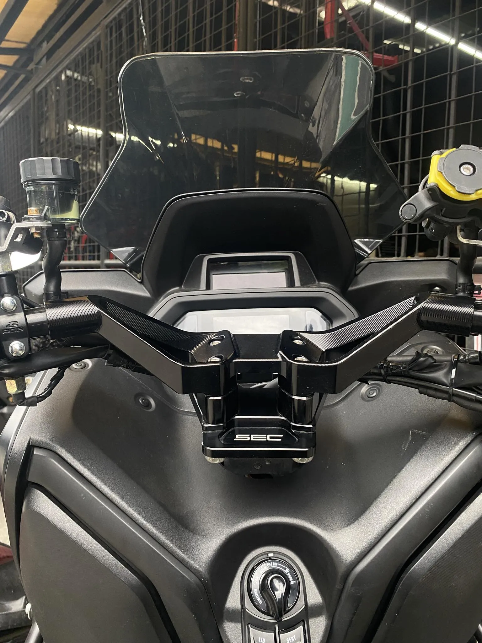 SEC Handle Bar