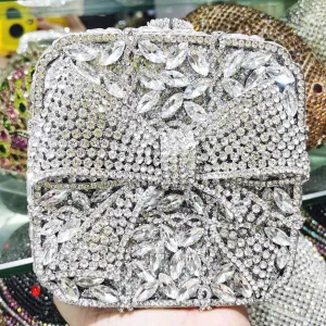 Stunner Bow Clutch