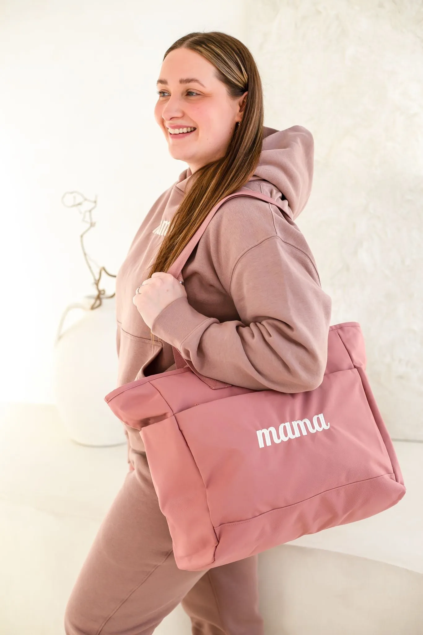 The mama everyday Bag - Embroidered