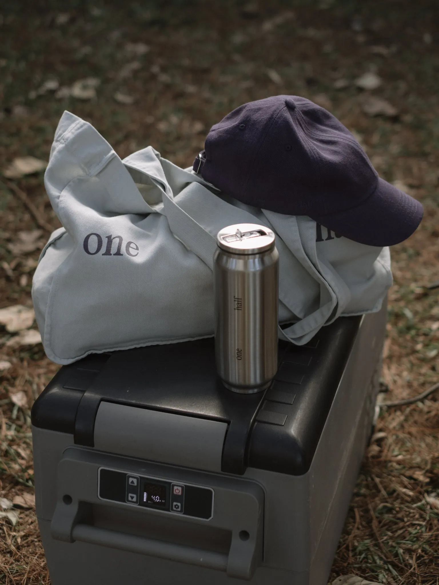 TOTE BAG - GRAY & DARK BERRY