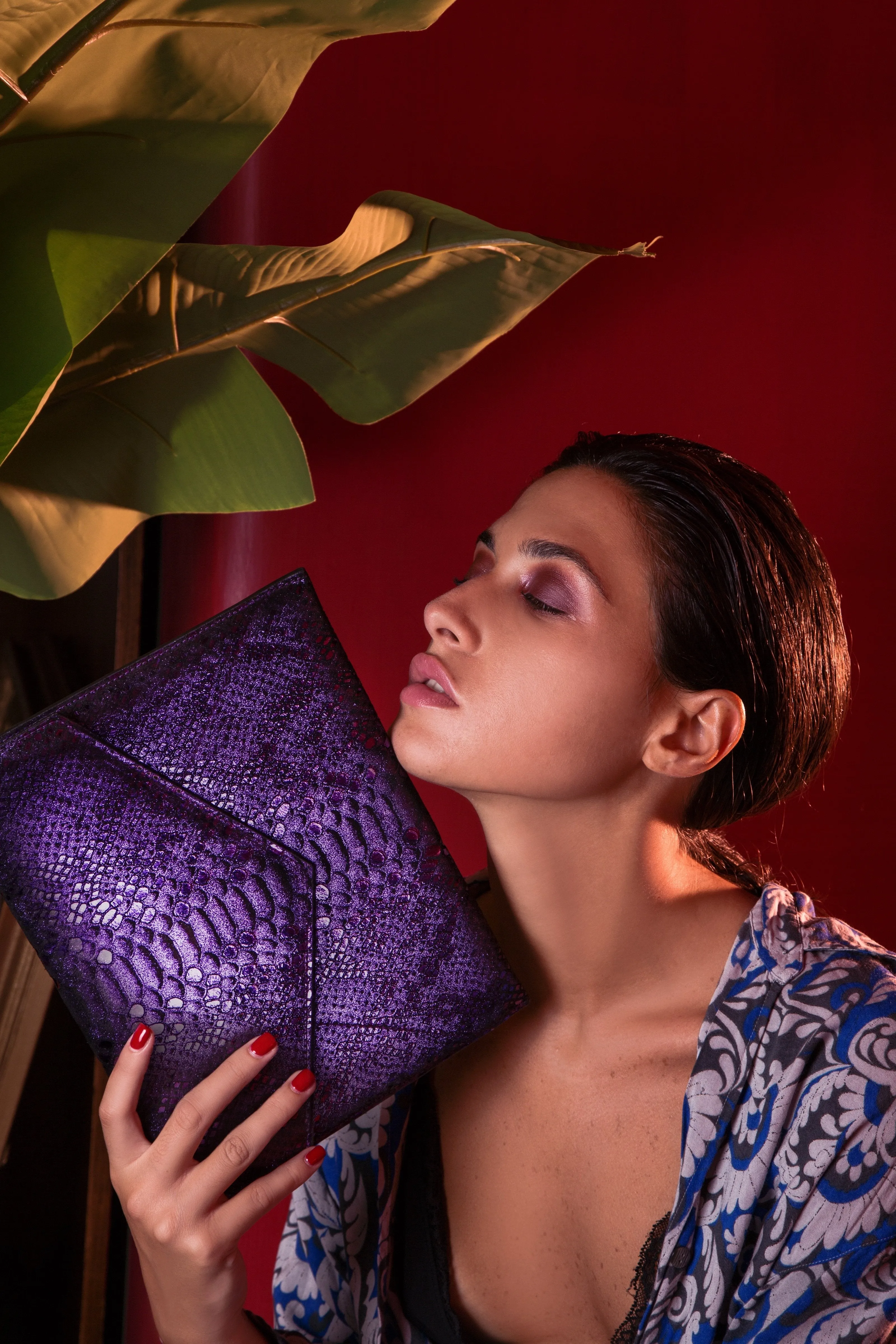 Vesper Envelope Clutch/Amethyst Metallic Snakeskin Embossed