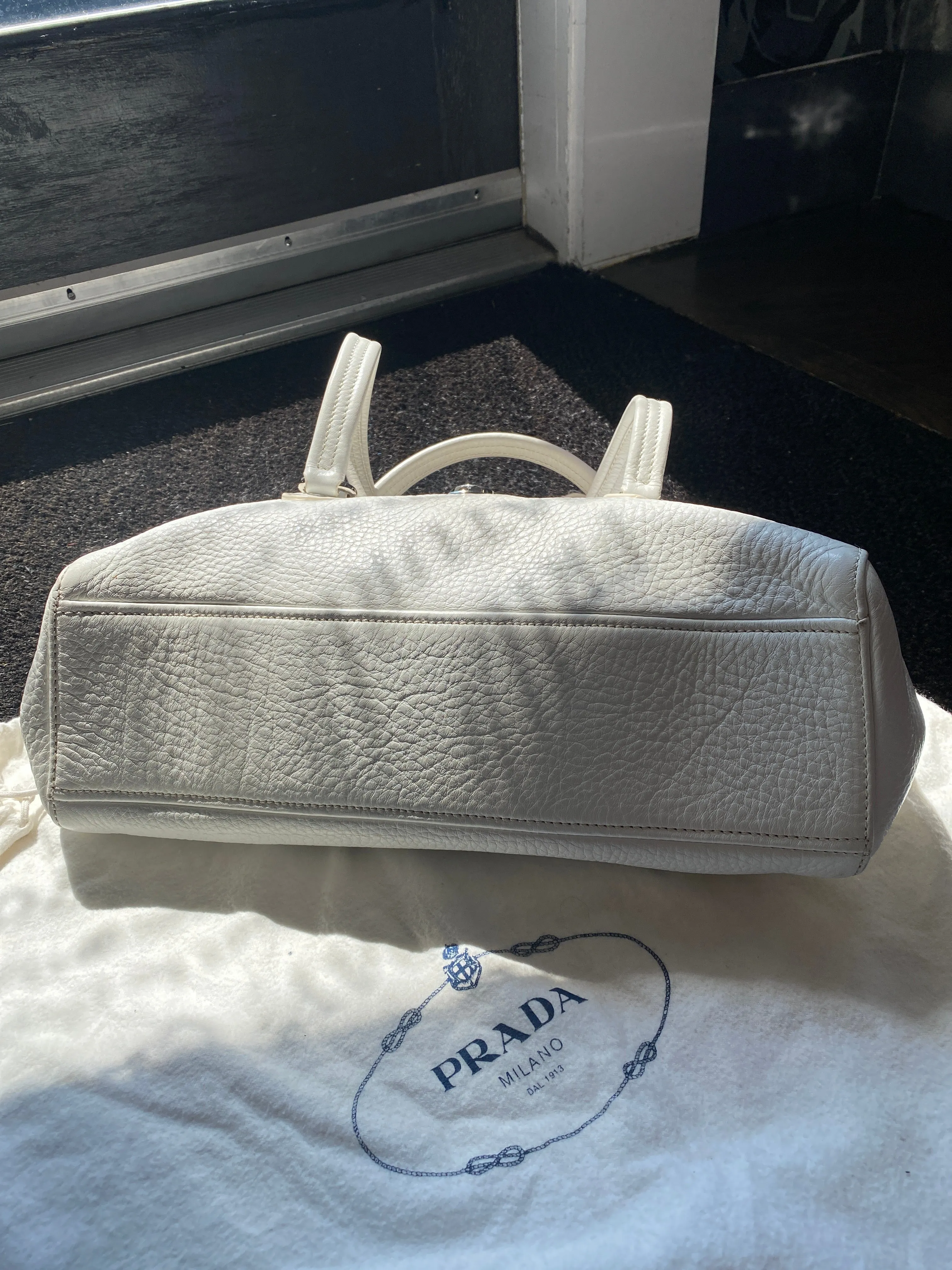 Vintage: PRADA White Leather Oblong Top Handle Bag