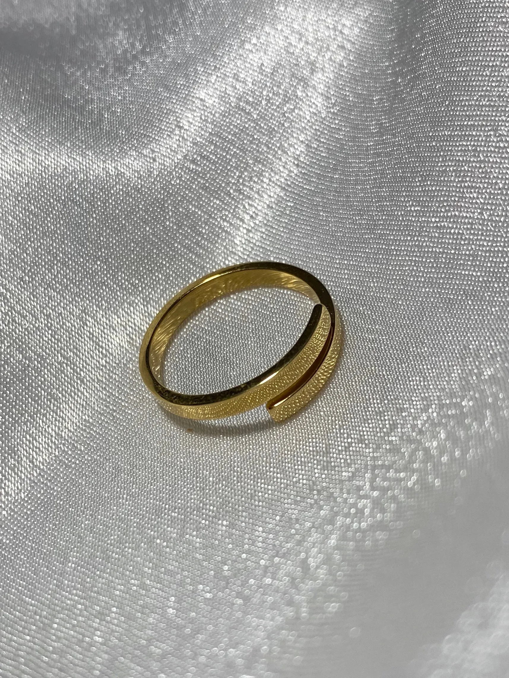 Vivi Everyday Ring