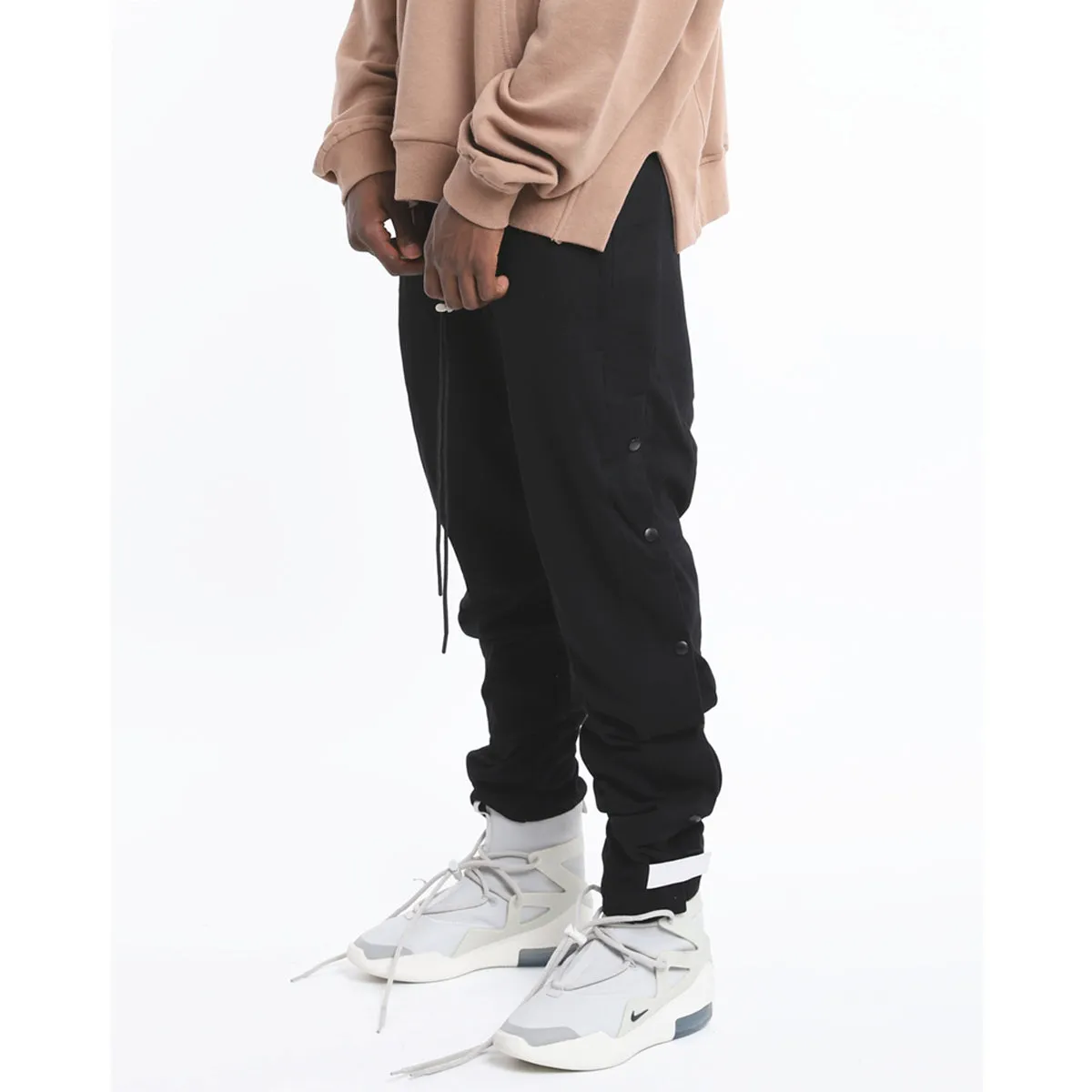 WARMUP SNAP SWEATS