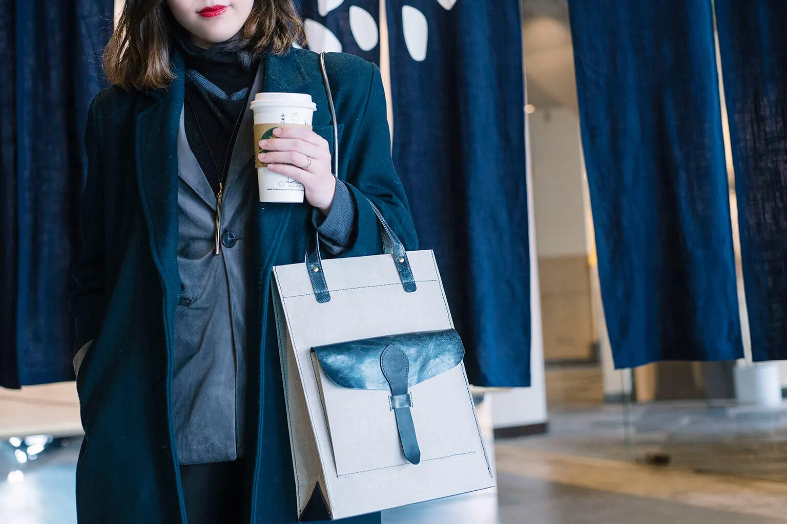 WASHABLE KRAFT PAPER TOTE - marine