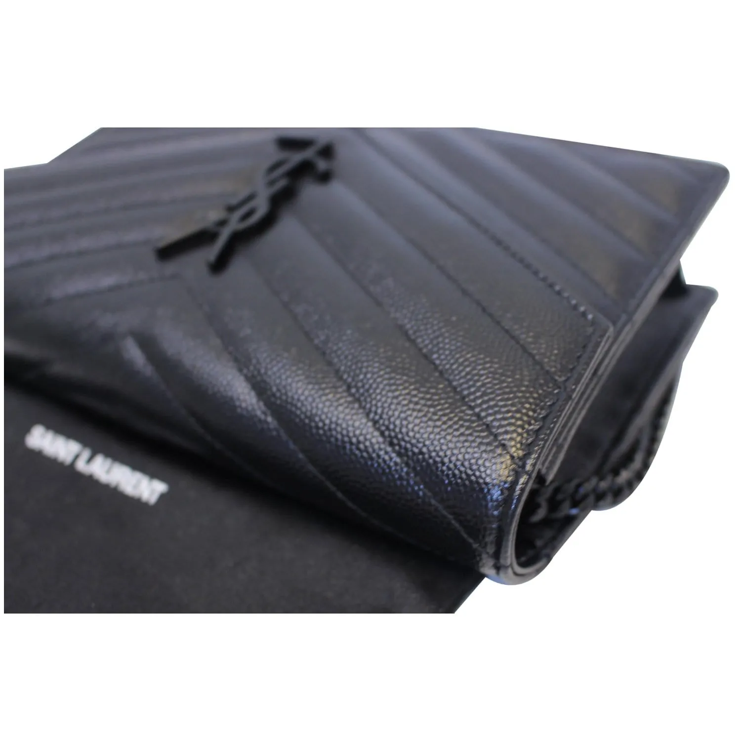 YVES SAINT LAURENT Matelasse Chevron Grain De Poudre Envelope Chain Wallet Black